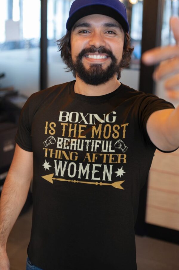 Tricou personalizat - Boxing is the most beautiful thing after women