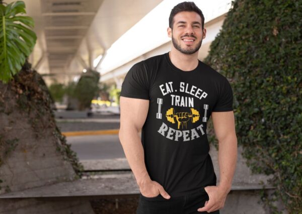 Tricou personalizat - Eat Sleep Train Repeat